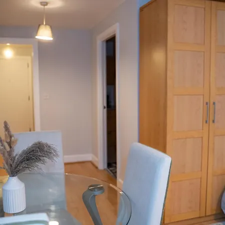 Cozy 1 Bed In Canary Wharf - Near Excel & Greenwich With Gym Acces London Exterior photo