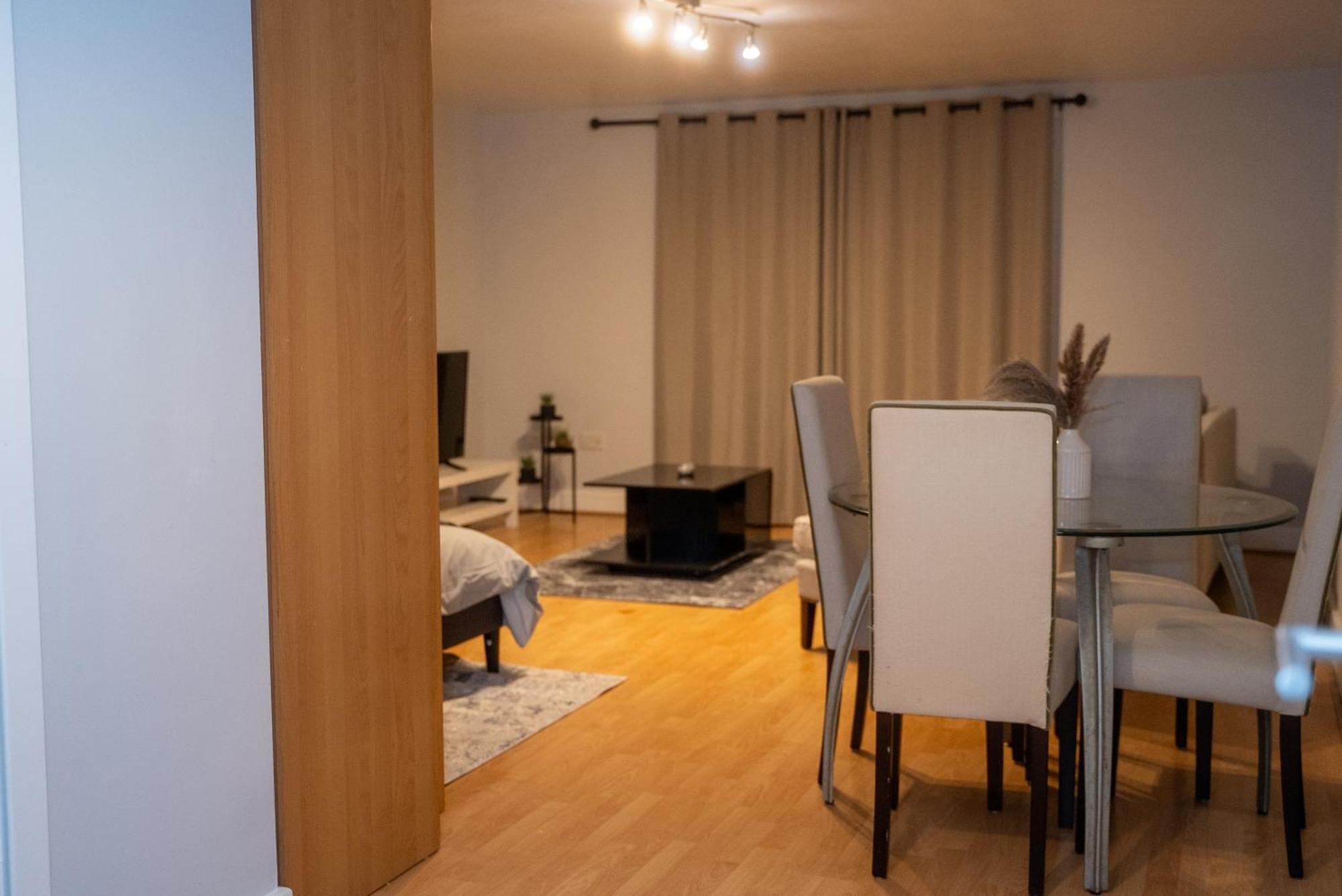 Cozy 1 Bed In Canary Wharf - Near Excel & Greenwich With Gym Acces *